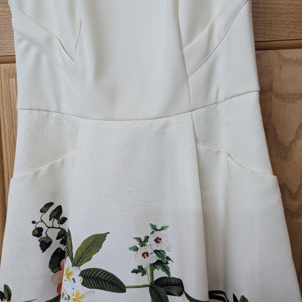 Ted Baker, Karolie Secret Trellis Dress - Picture 8 of 15
